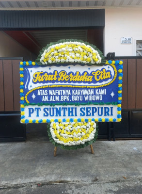 Papan Bunga Duka di Rasanae Timur